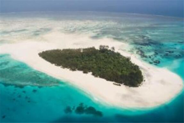 哪里的海岛度假最美 世界十大顶级海岛景点排名（国内好玩的海岛度假村）
