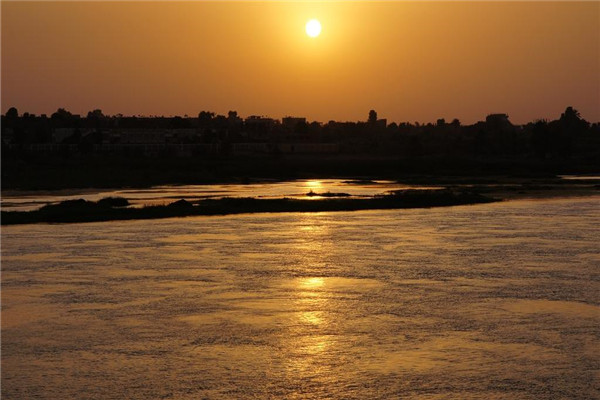 世界最长的河流 尼罗河（位于非洲大陆中的一条河流）（世界最长的河流是哪条河）