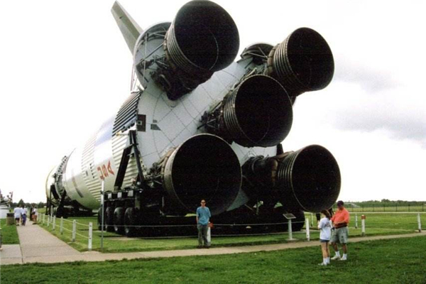 世界上最大的火箭 土星五号,仅次于苏联能源号运载火箭（世界上最大的火箭排名）